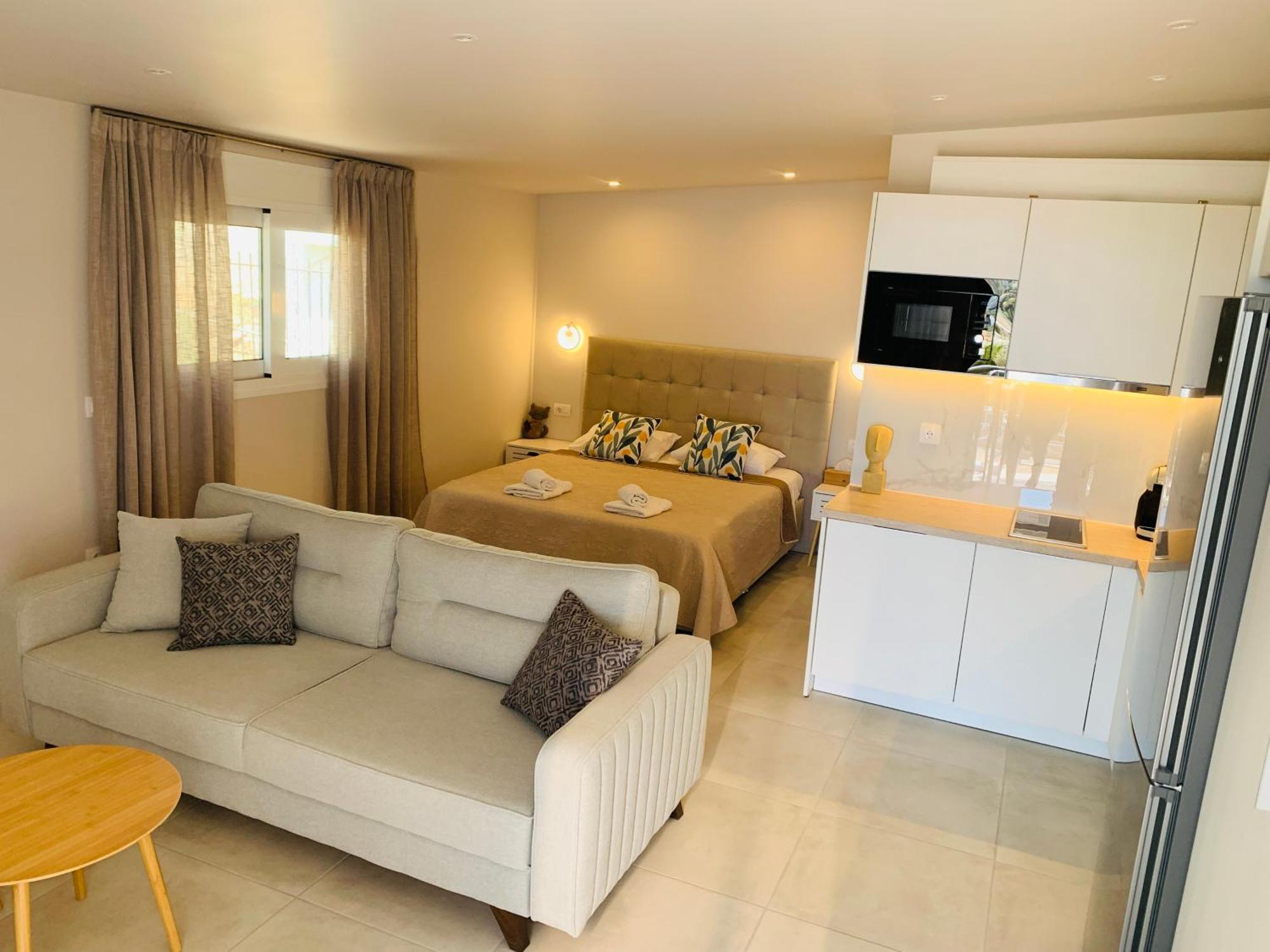 Thelfi Luxury studio in Attica - close to varkiza beach Vári Esterno foto