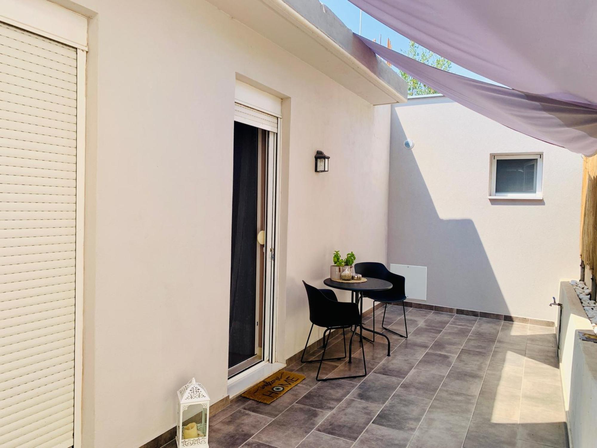 Thelfi Luxury studio in Attica - close to varkiza beach Vári Esterno foto