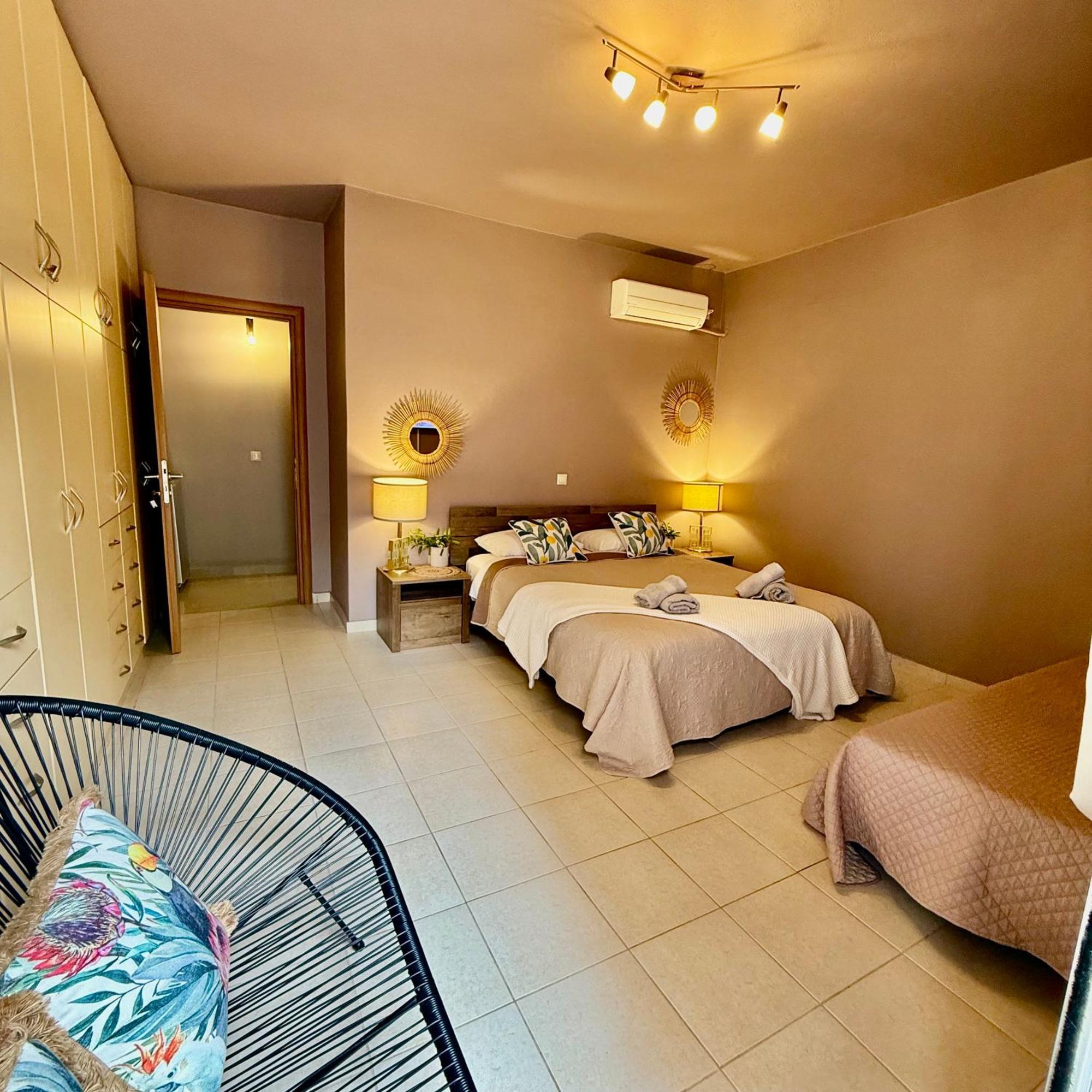 Thelfi Luxury studio in Attica - close to varkiza beach Vári Esterno foto