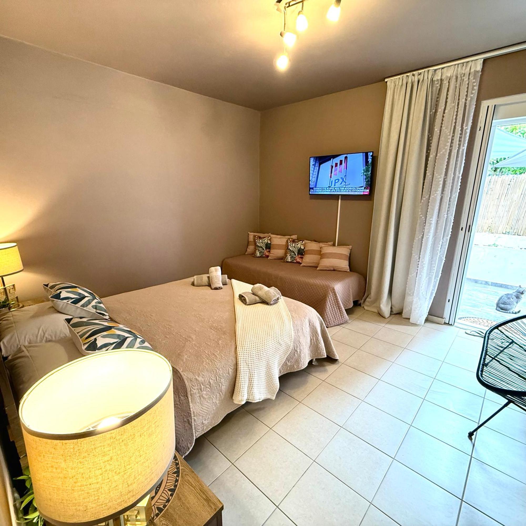 Thelfi Luxury studio in Attica - close to varkiza beach Vári Esterno foto